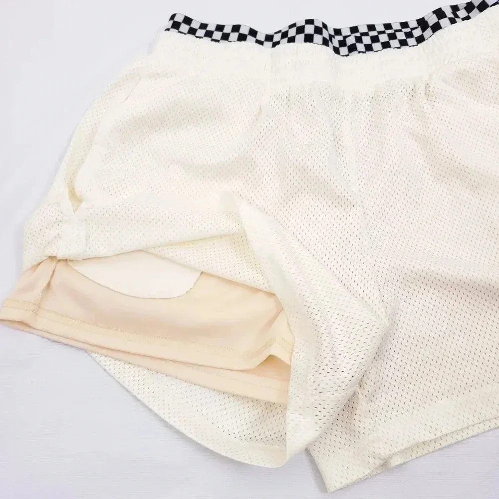 🤸🏽♀️🤾♀️🤽🏼♀️ Fabletics Three-Point Basketball Short 🏀🤸🏽♀️🤾♀️🤽♀️ - Picture 3 of 13